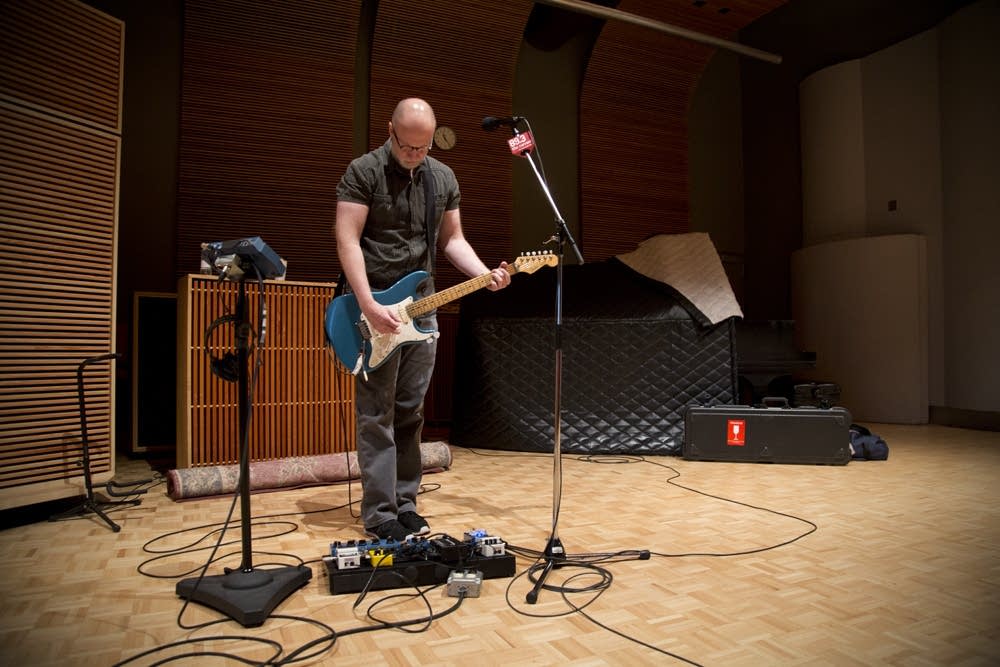 The Current's Guitar Collection: Bob Mould, Fender Stratocaster ...